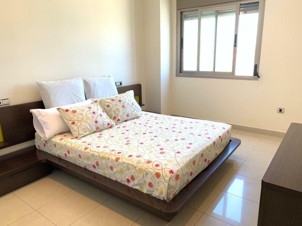 Apartamento Primera Linea Malaga Bagian luar foto