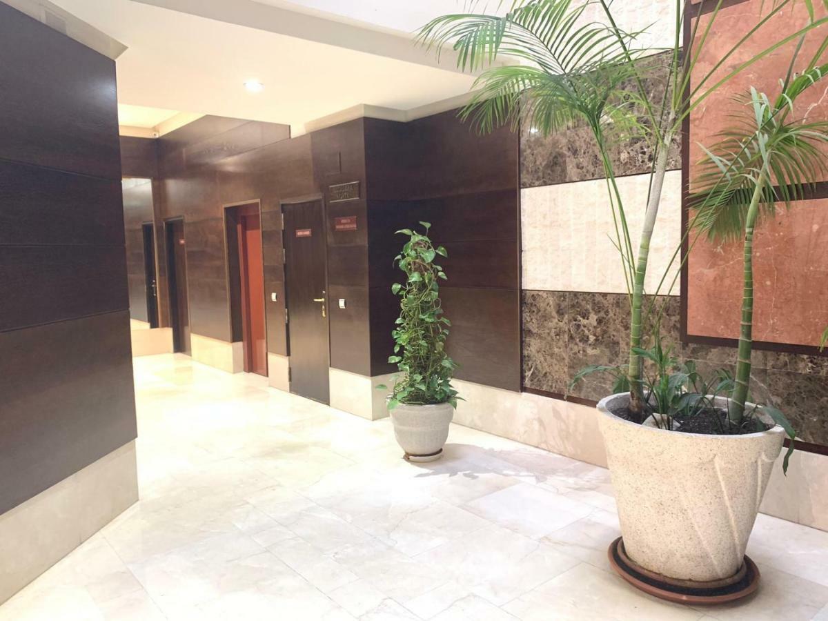 Apartamento Primera Linea Malaga Bagian luar foto